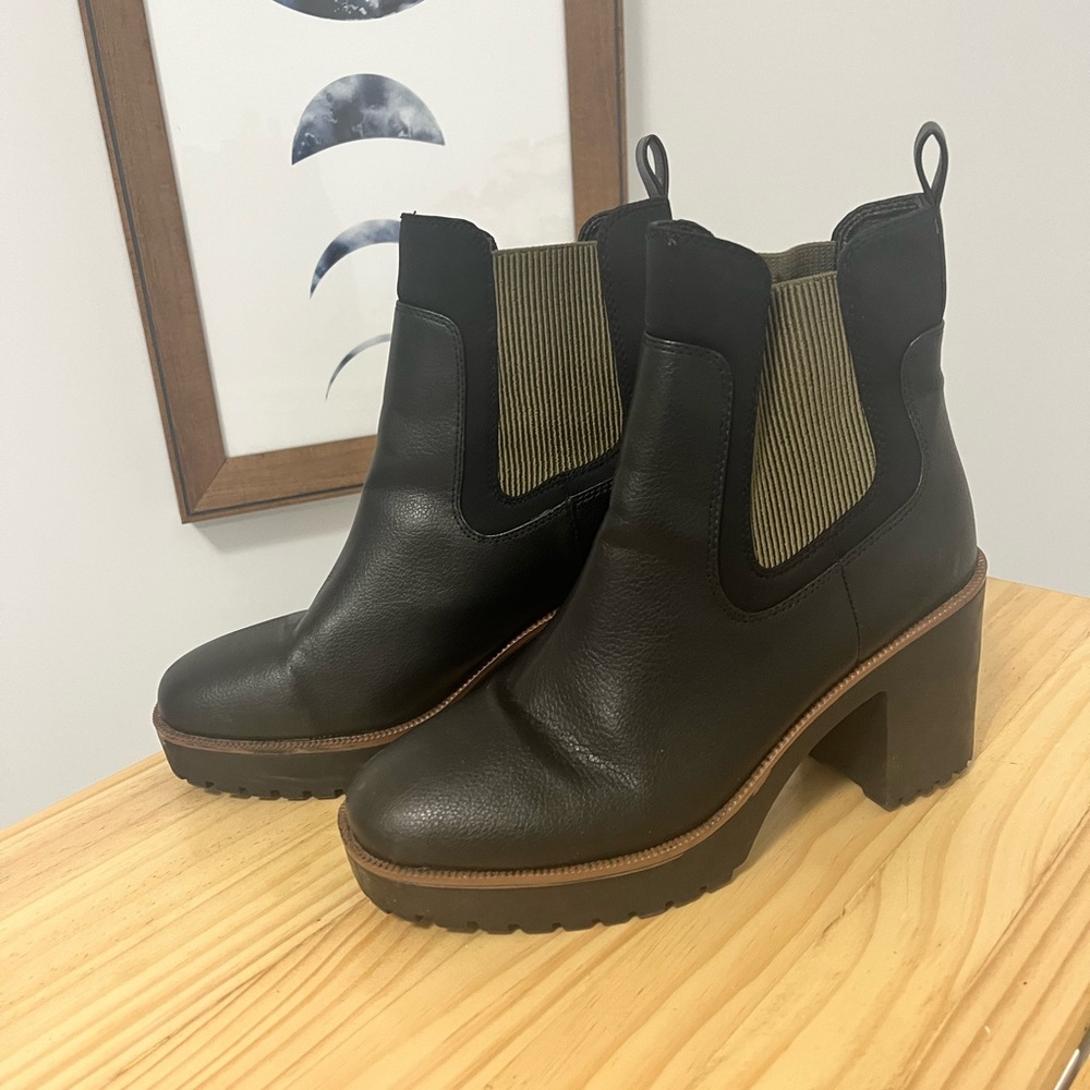 Origin Bootie - Picture 3 of 3